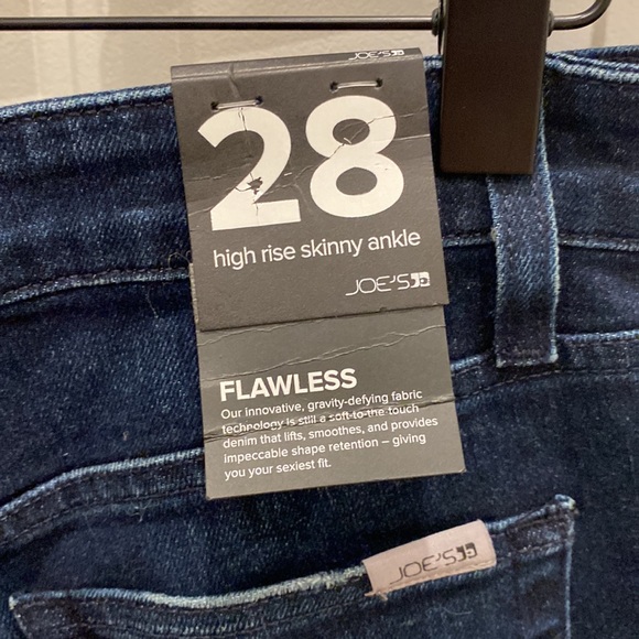 Joe’s jeans. Size 28. - Picture 3 of 5